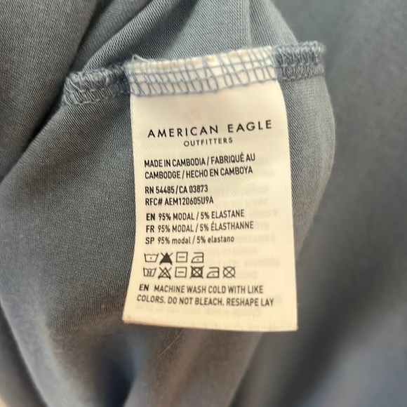 AMERICAN Eagle Outfitters Soft & Sexy Lace Up Crew Neck T-Shirt - Picture 6 of 7